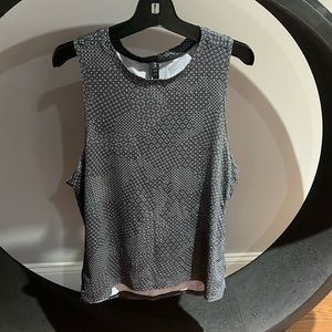 men lululemon tanktop